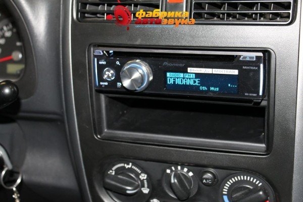автомагнитола 1din Pioneer Suzuki Jimny