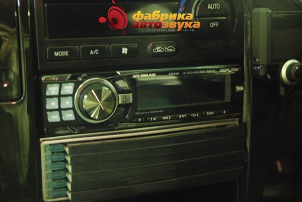 Установка магнитолы Alpine Alpine CDE-9880R Subaru Legacy