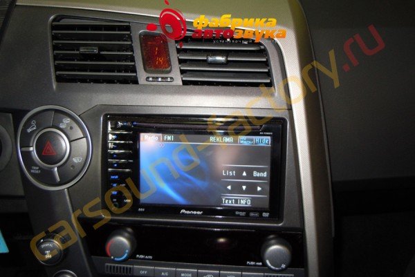 установка автомагнитолы Pioneer AVH-P3100DVD SsangYong Kyron