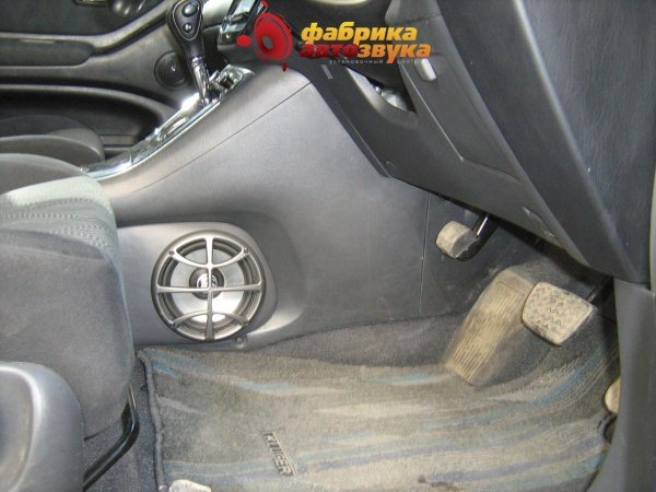 Установка акустики DLS DLS RW6 Toyota Highlander