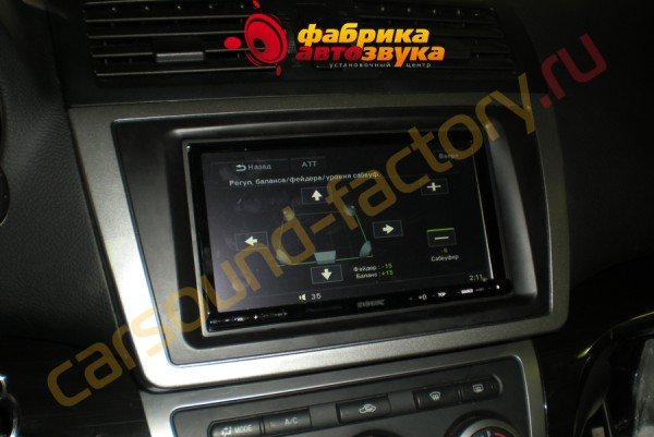 инсталляция магнитолы Sony XAV-E70Bt Sony XAV-E70Bt Mazda 6
