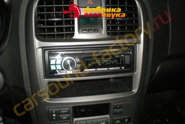 Установка магнитолы 1Din Alpine CDE-111R Hyundai Sonata