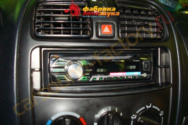 установка автомагнитолы 1din Pioneer Mitsubishi Space Star