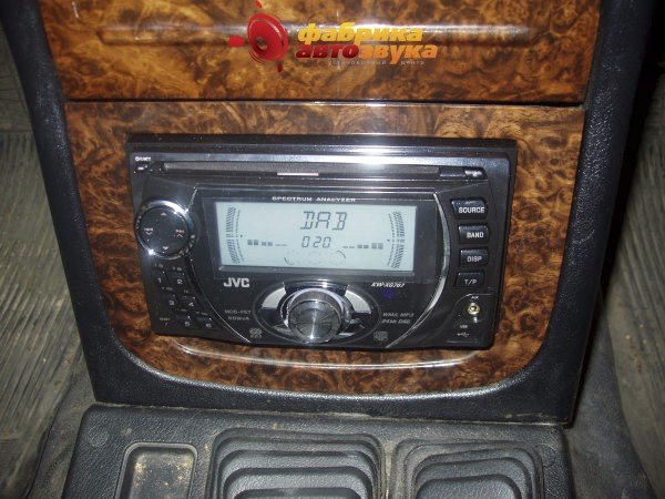 Установка магнитолы JVC JVC KW-XG707EE Hyundai Galloper