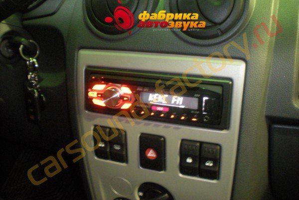автомагнитола Pioneer DEH-141UB Pioneer DEH-141UB Renault Logan