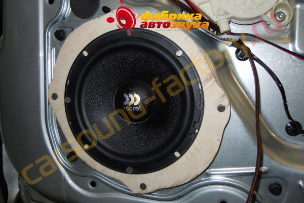 Установка 2х компонентной акустики Morel Maximo 6 Chevrolet Lacetti