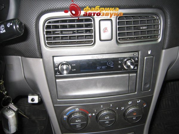 Головное устройство Pioneer Pioneer DEH-P88RS Subaru Forester