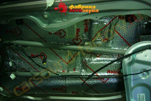 шумка двери в один слой - Kia Ceed