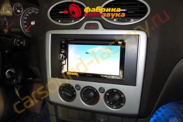 Установка магнитолы SONY XAV-E60 Ford Focus 2