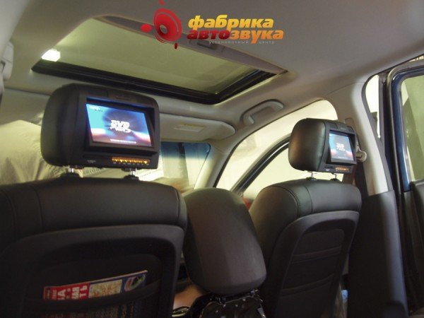 Монитор в подголовник сиденья Daxx Honda Pilot
