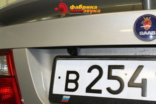 камера заднего вида в авто - Saab 9-5