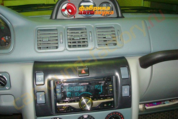 автомагнитола kenwood DPX405BT kenwood DPX405BT UAZ Patriot