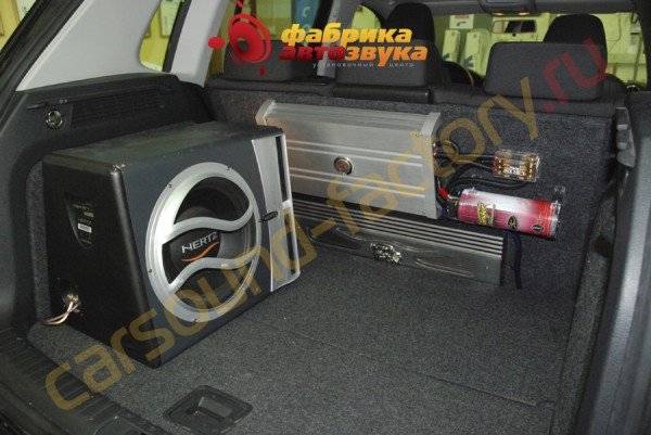 Сабвуфер Hertz Hertz EBX 300R Volkswagen Tiguan