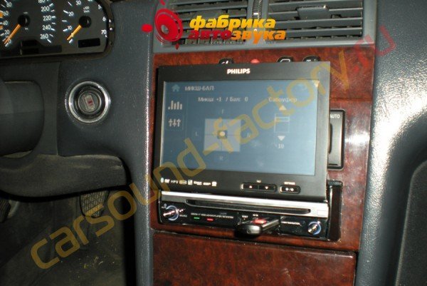 установка магнитолы Philips CED750 Philips CED750 Merсedes E Class
