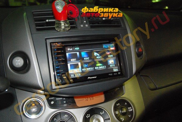 Установка магнитолы 2Din Pioneer AVH-P3100DVD Toyota RAV 4