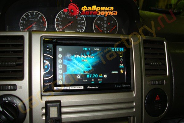 установка автомагнитолы Pioneer AVH-X2600BT Pioneer AVH-X2600BT Nissan X-Trail